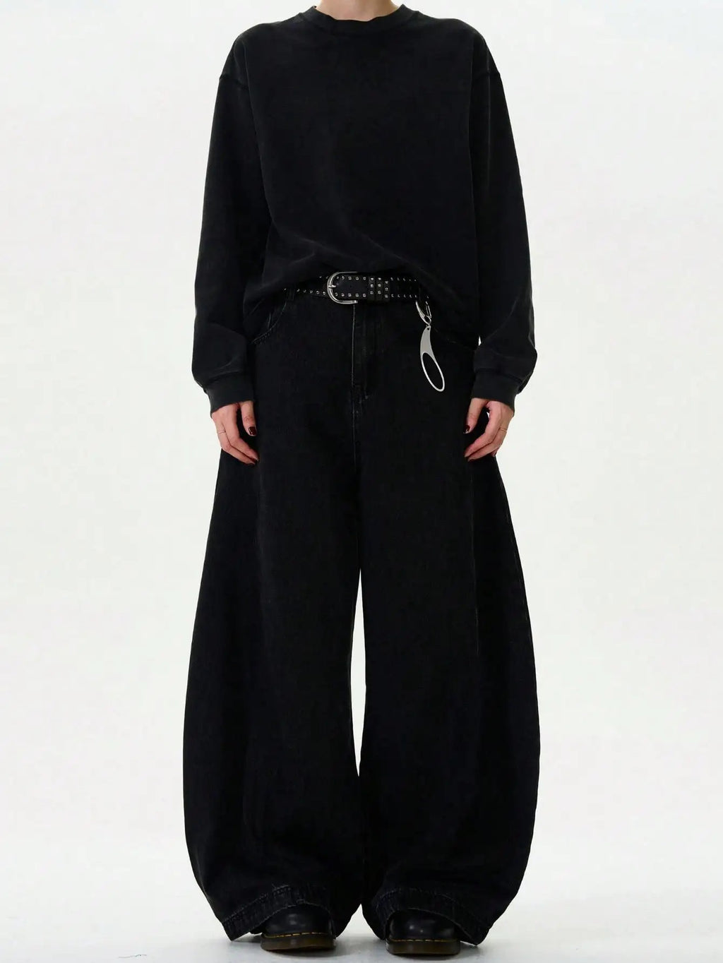 Balloon Fit Jeans